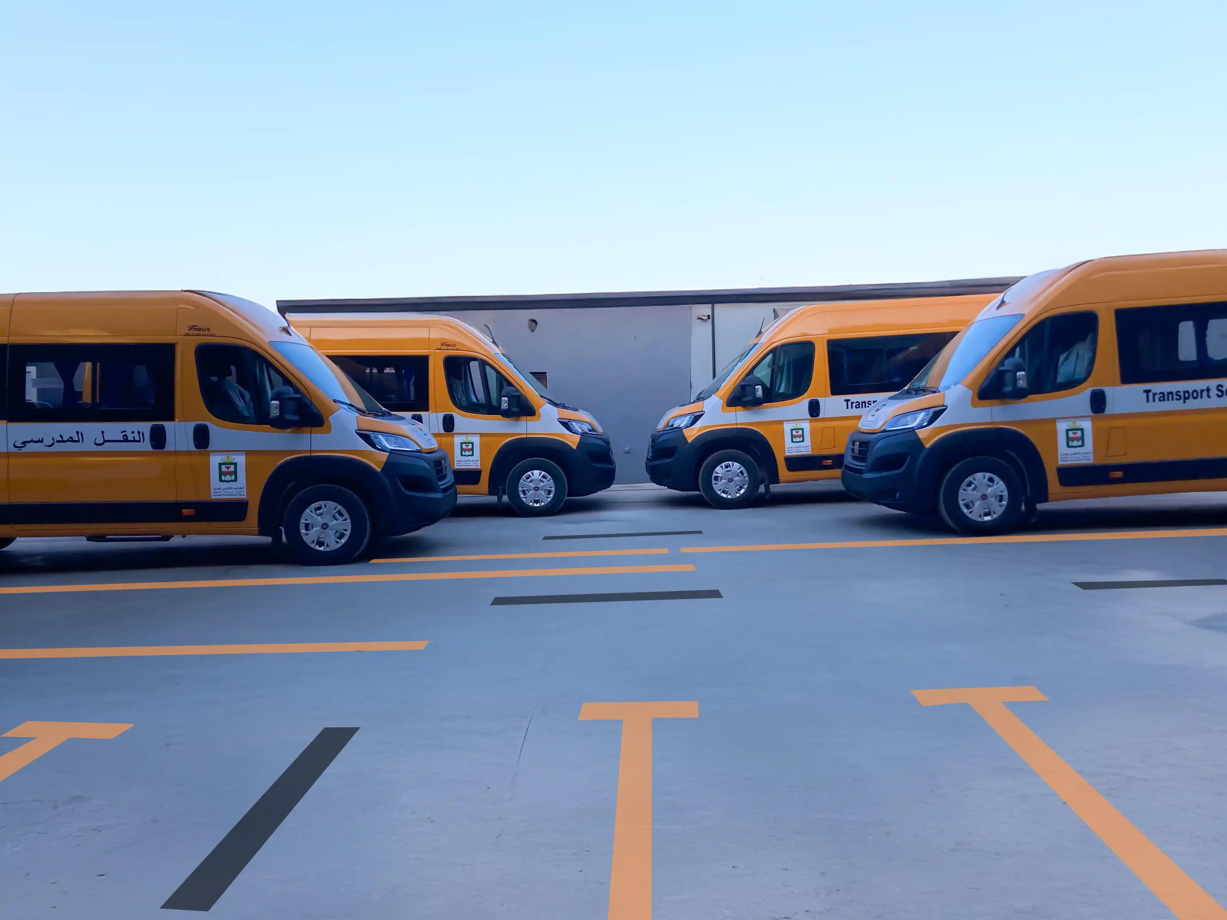 Aménagement de véhicule pour transport scolaire par Fabus - extérieur 6