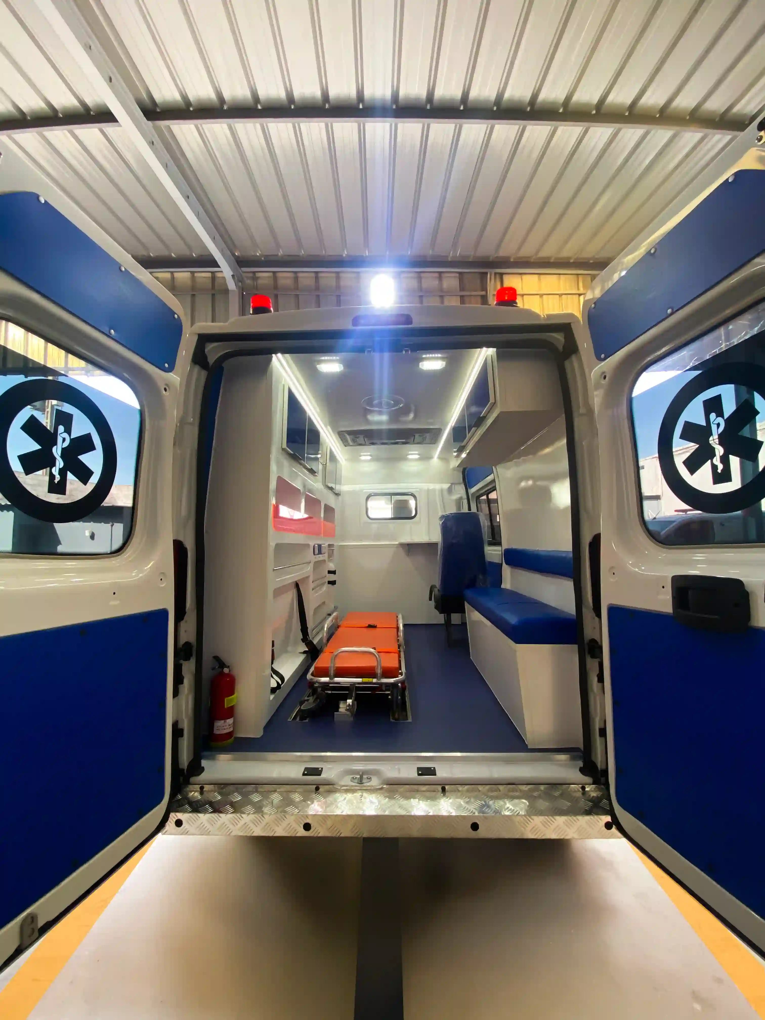 Ambulance - ambulance interieur5
